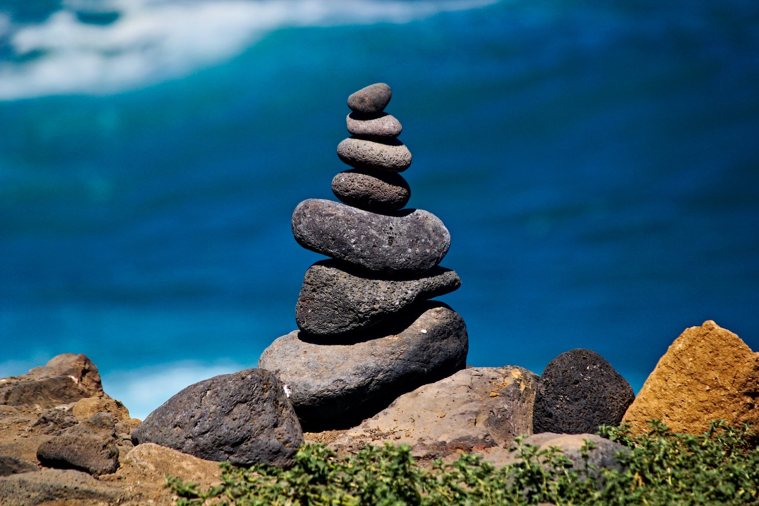 oceanside-stacked-rocks