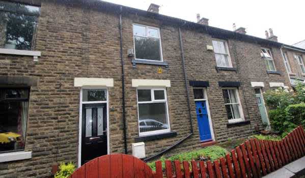 Two-bedroom terraced house in Bolton for £139,950
