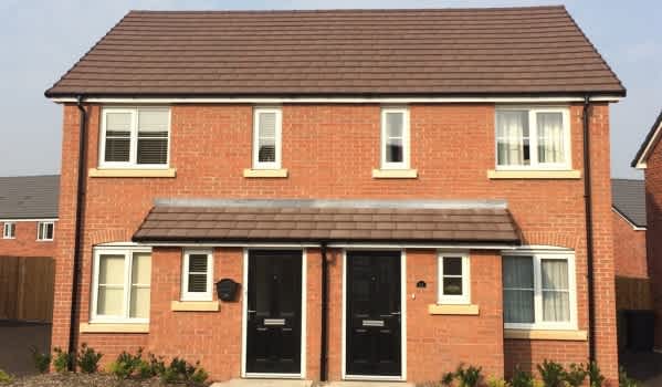 Two-bedroom end terrace house in Coventry for £128,796