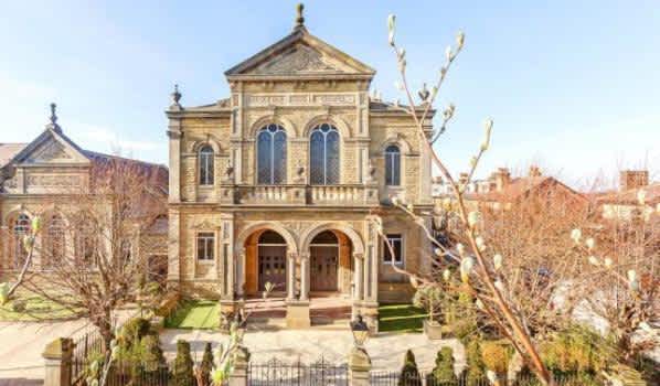Six-bedroom detached house for sale for £1,500,000