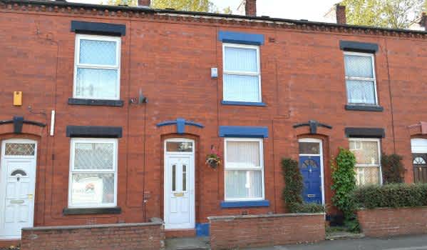 Victorian terraced house in Oldham
