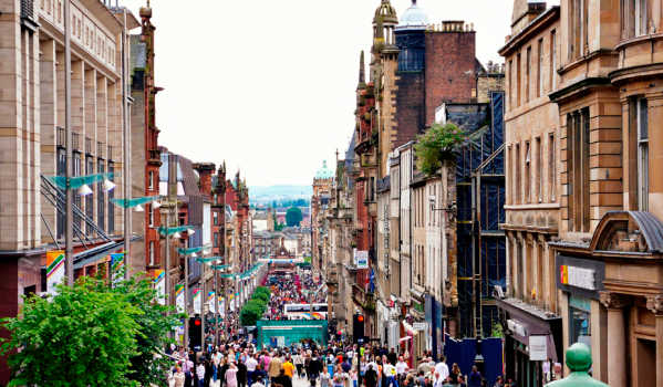Busy street in Glasgow