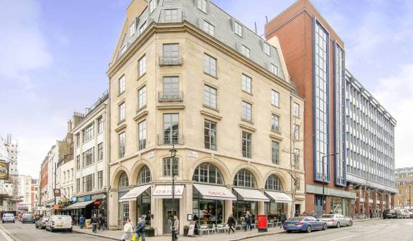 Modern flat in Soho