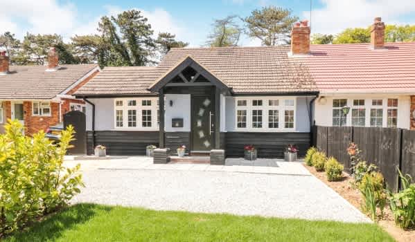 Modernised bungalow in Broxbourne