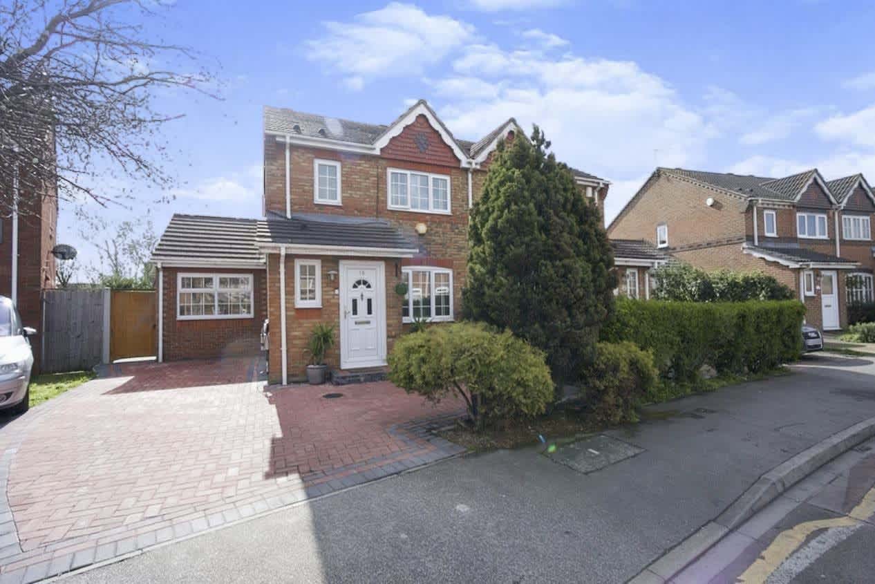 Four-bed semi-detached house, Barking, £400,000