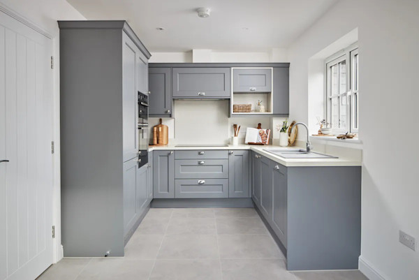 Three-bed terraced house, High Halstow, Medway, £405,000 - interior