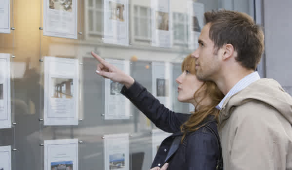 First time buyers househunting