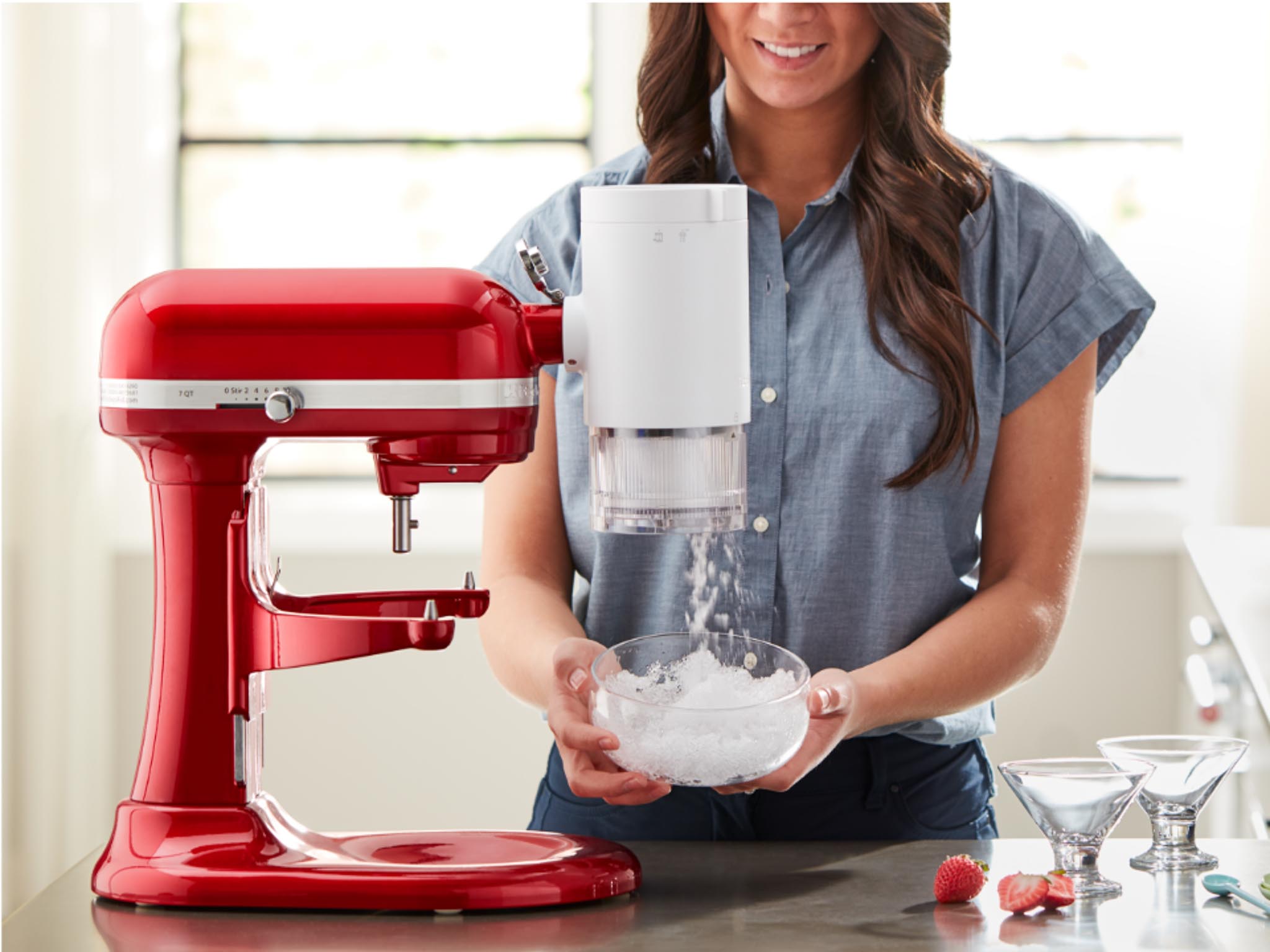 Mixer Attachments Shave Ice Maker Woman Making Shave Ice