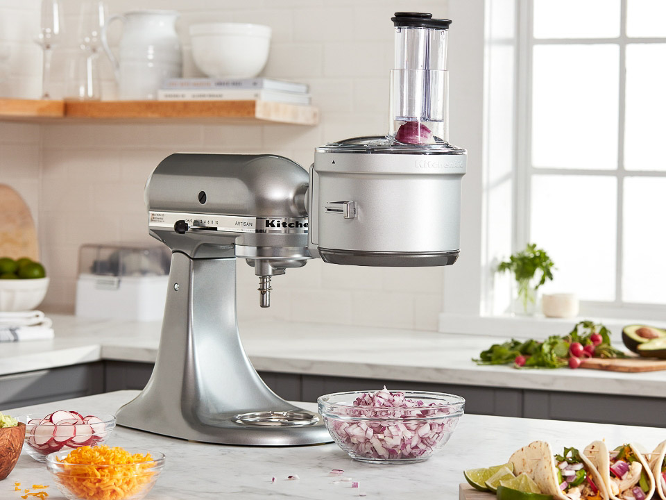 Mixer-attachments-food-processor-mixer-with-attachment-slicing-1