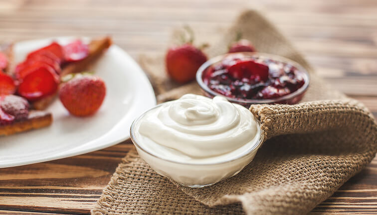 5-Vegan-aquafaba-based-whipped-cream
