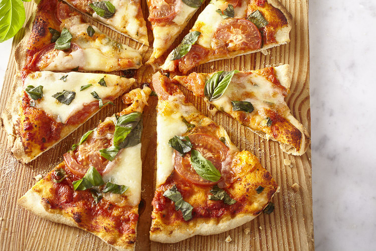 neapolitan-pizza-with-tomato-and-basil-toppings