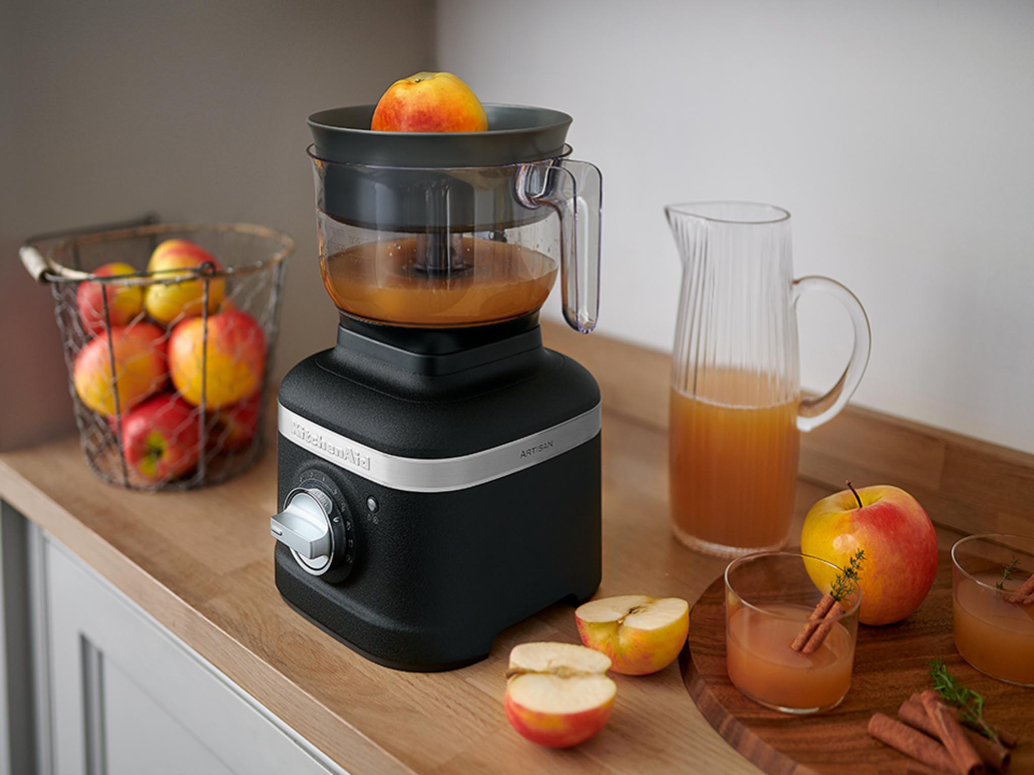 Blender Accessories Citrus Press with apple juice