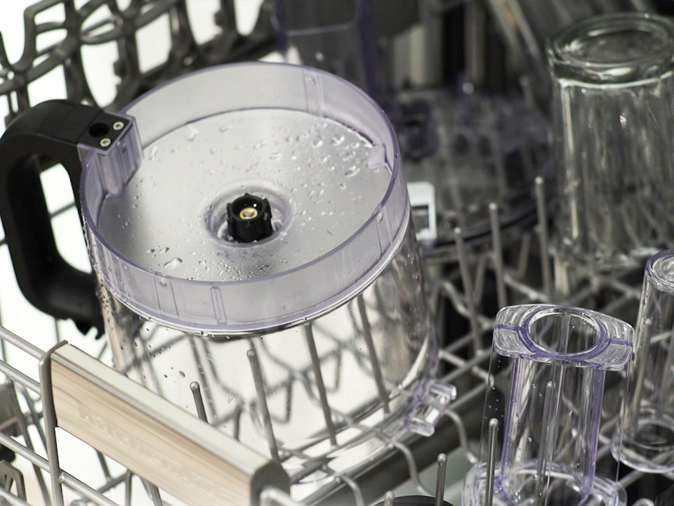Food-processors-1.7L-bowl-in-dishwasher-close-up
