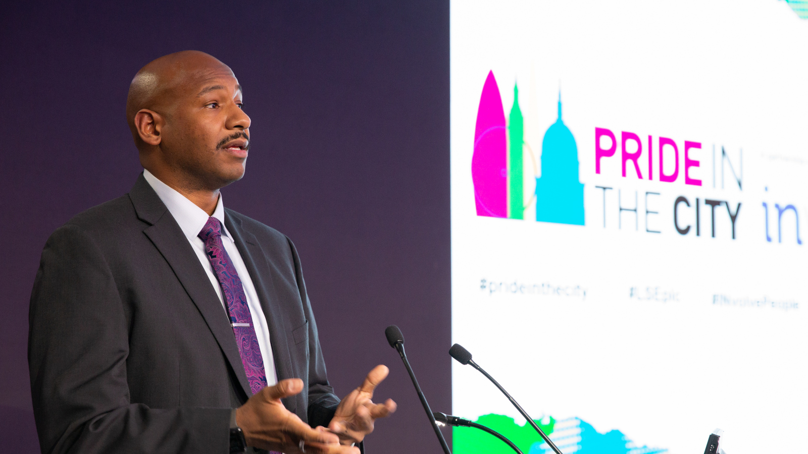 LondonStockExchange-Pride-241(1)
