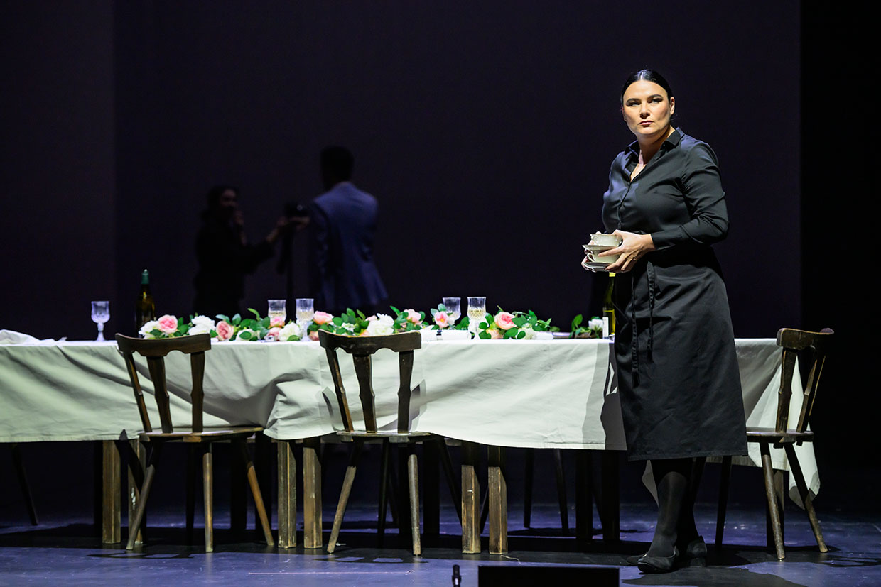 03 Innocence49 03 Innocence49