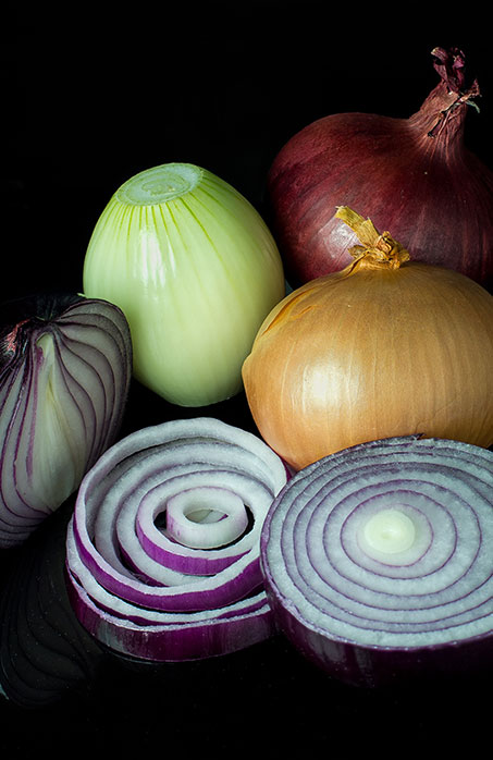 Mixed Onions von Colin. Wikimedia Commons, CC-BY-SA