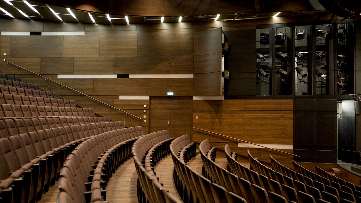 Führungen Schauspielhaus Marion Bührle Führungen Schauspielhaus Marion Bührle
