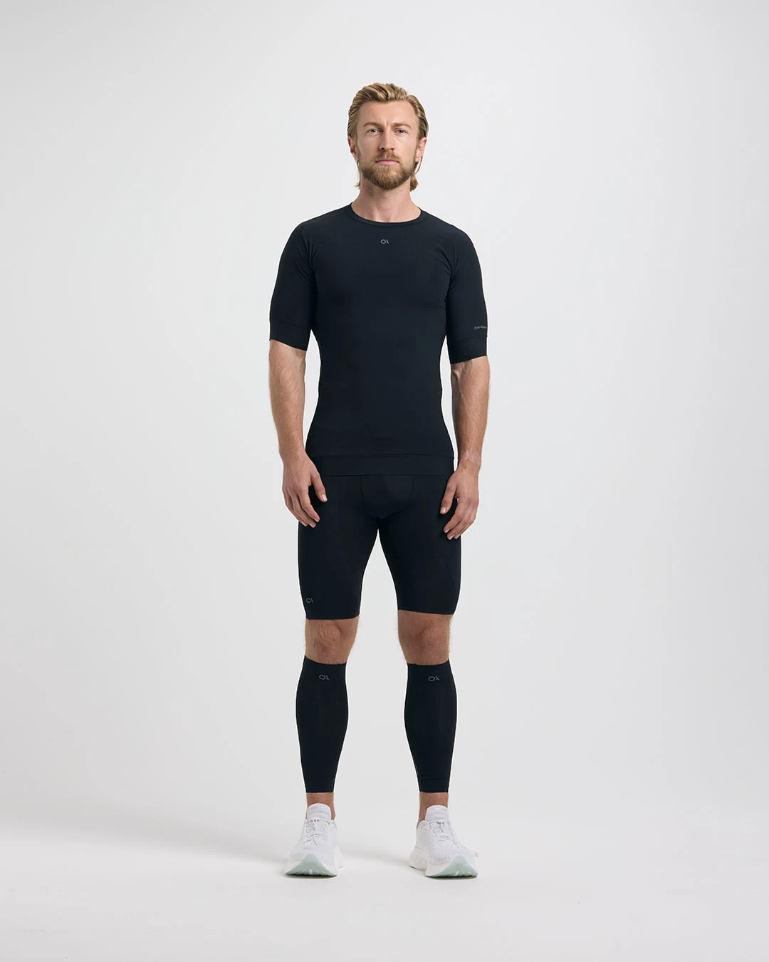 oa-ecom-ProPrioPerformanceShortSleeveTee-black-front