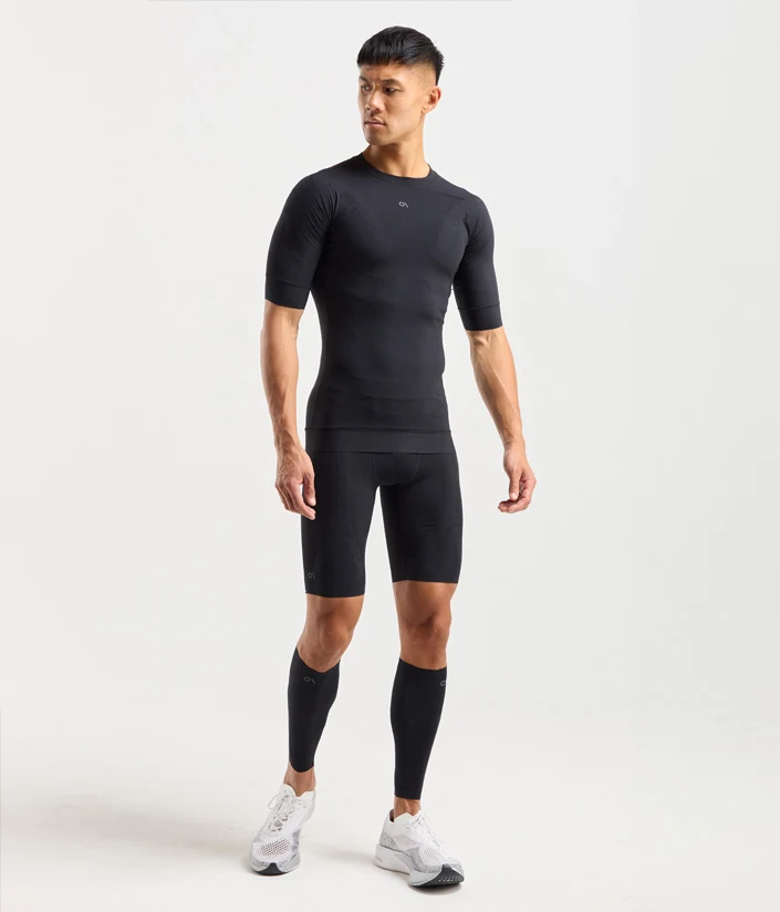 R01-mens-short-sleeve-top-black-2
