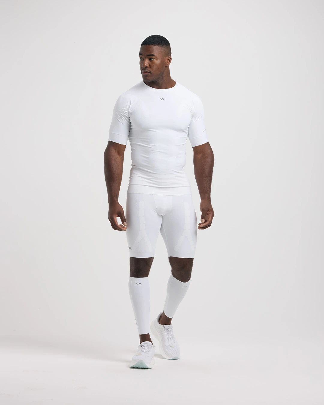 oa-ecom-ProPrioPerformanceHalfTight-white-front2