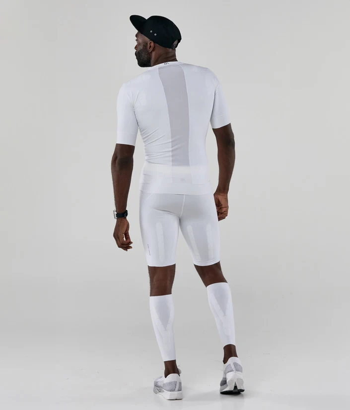 R06-mens-calf-sleeves-white-2