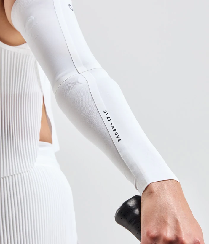R08-womens-racquet-sleeve-white-5