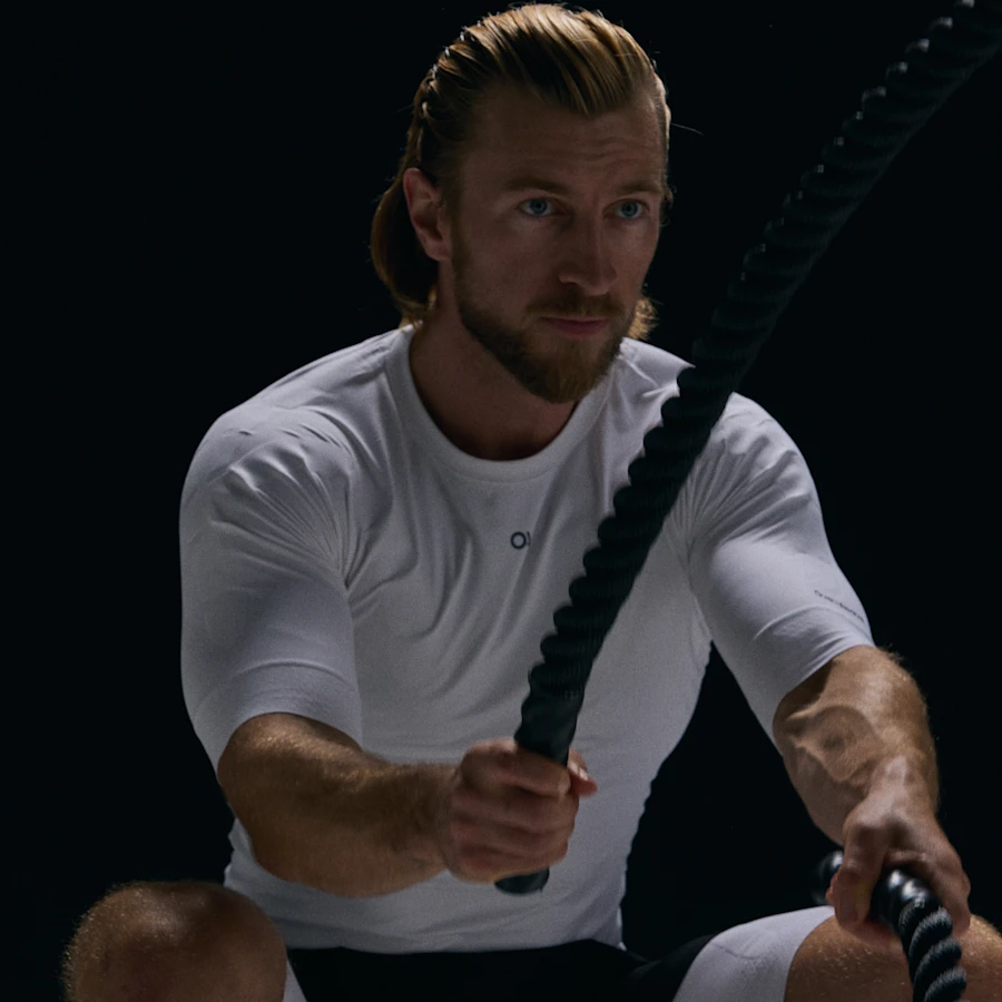 251020 Over+Above KM S05 1023