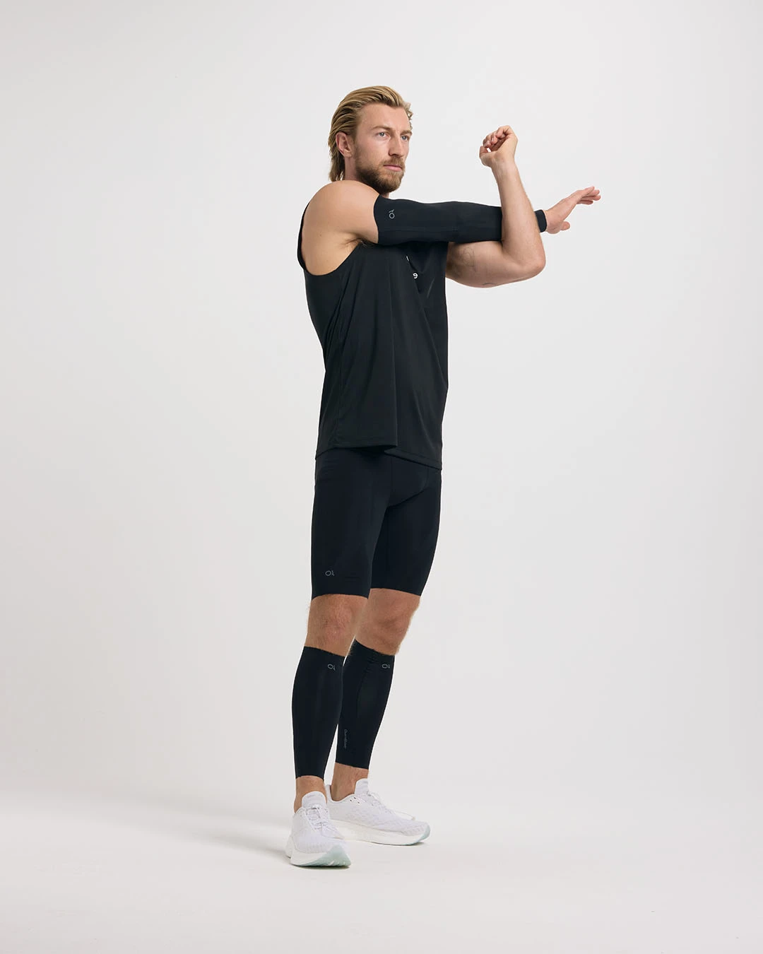 oa-ecom-ProPrioPerformanceRaquetSleeve-black-side-02