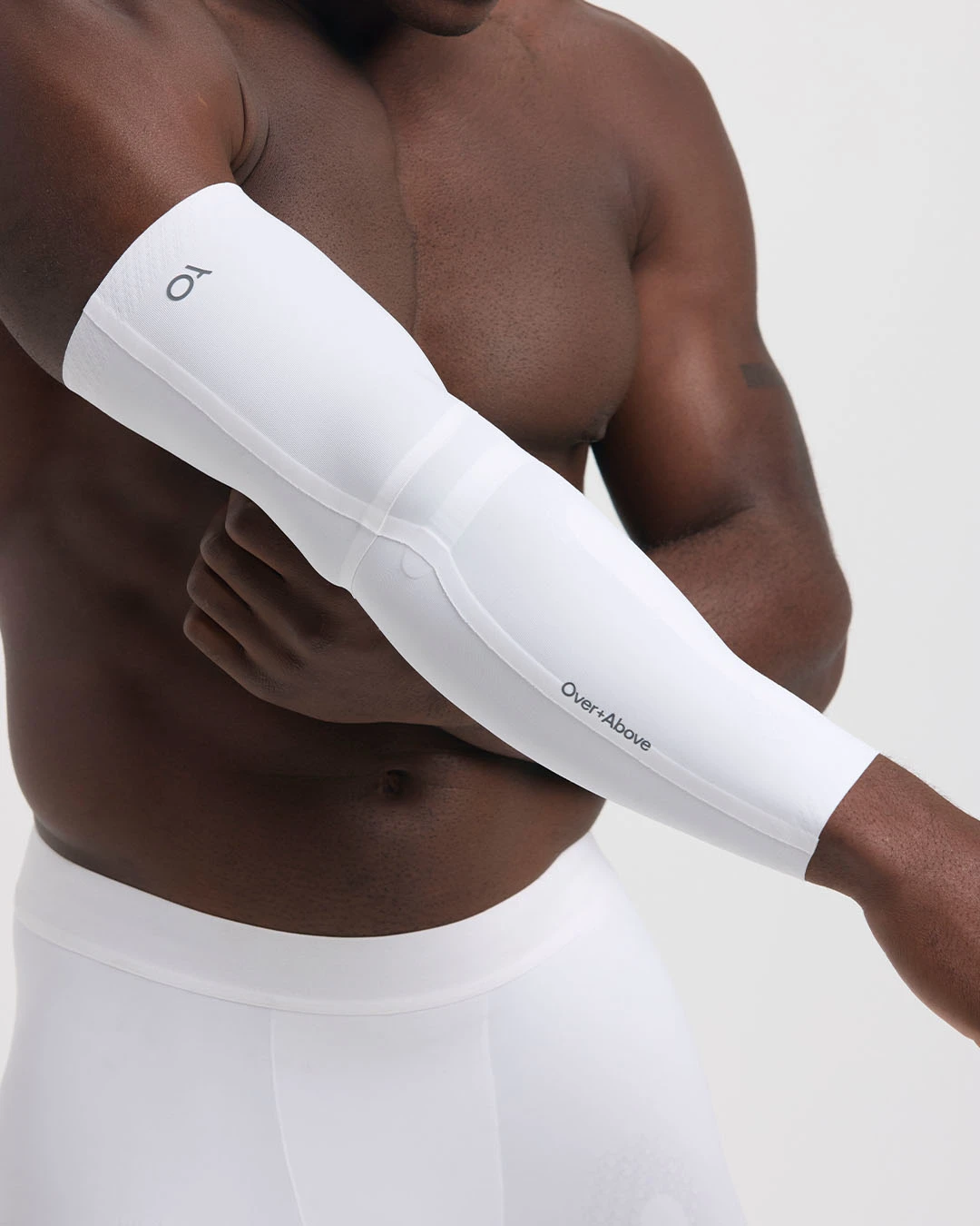 oa-ecom-ProPrioPerformanceRaquetSleeve-white-zoom-01