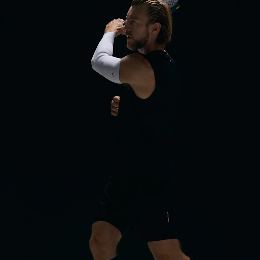 251020 Over+Above KM S04 0772