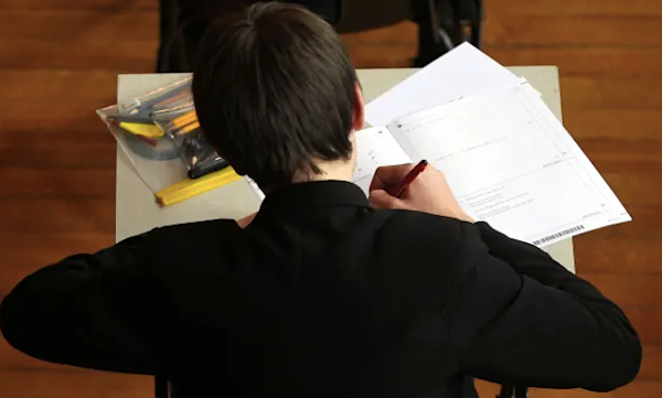 student-back-notetaking