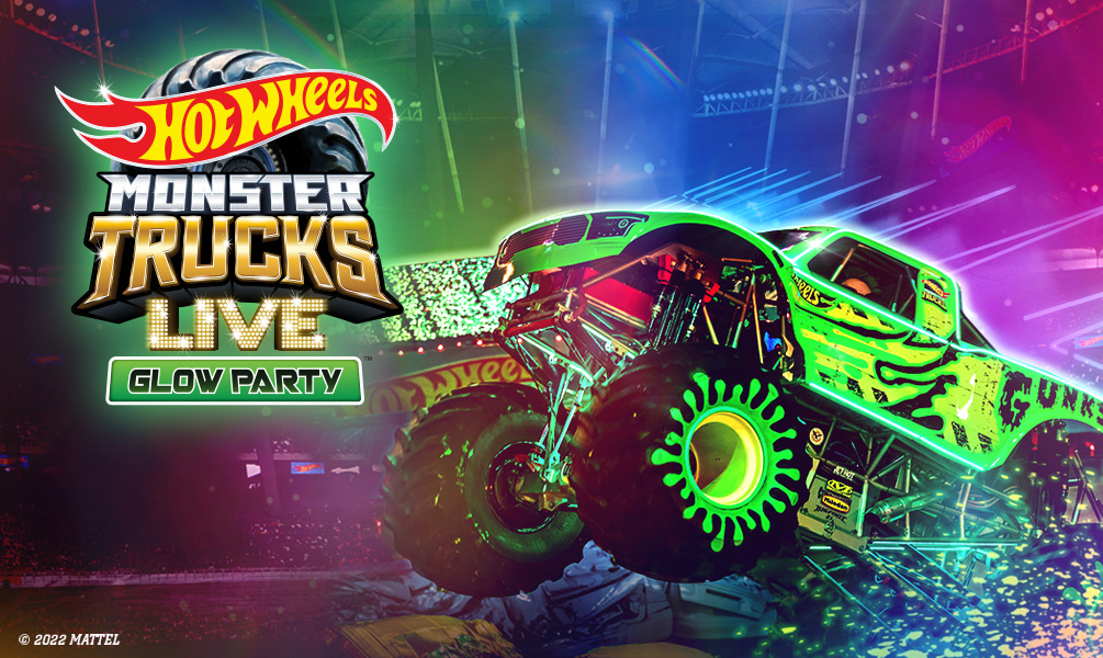 Hot Wheels Monster Trucks Live Glow Party (Day 2)