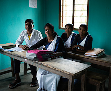 Advocacy_education_financing_card Girls in classroom in India