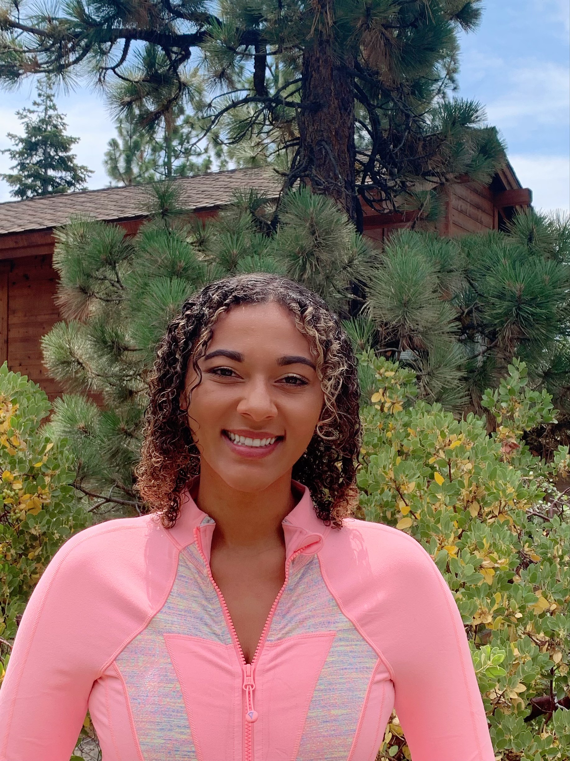 A picture of Torra Ellis outdoors.