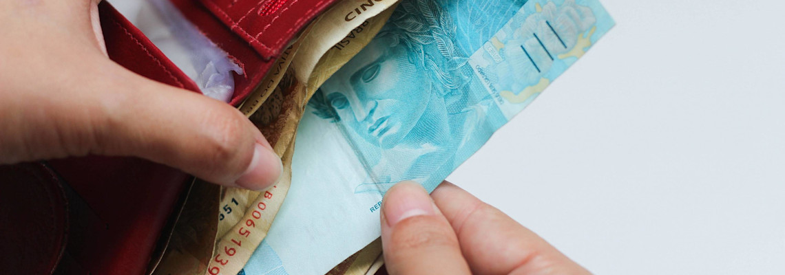 dinheiro transmite coronavírus