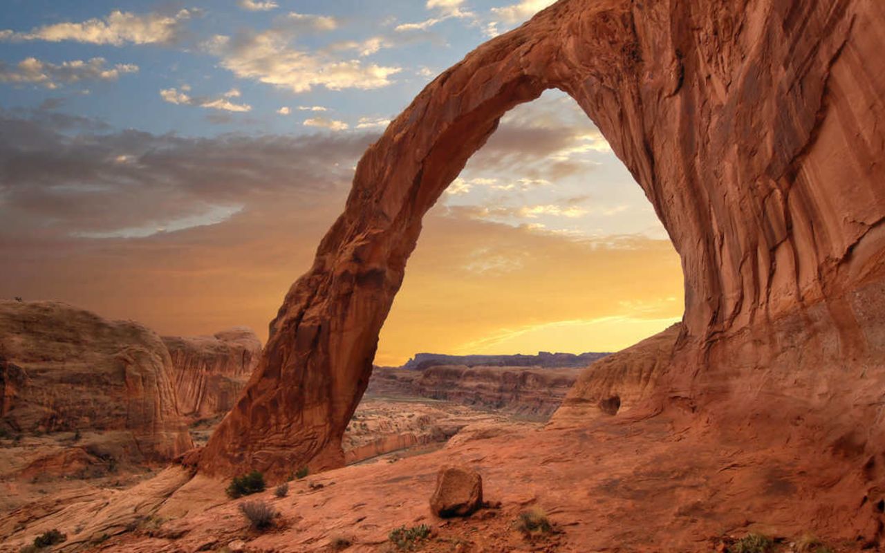Corona & Bowtie Arches | Photo Gallery | 0 - Corona Arch Corona Arch near Moab, Utah