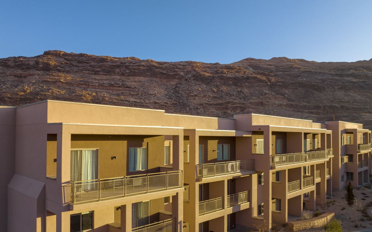 The Moab Resort, WorldMark Associate | Photo Gallery | 2 - Red rock views all around. 