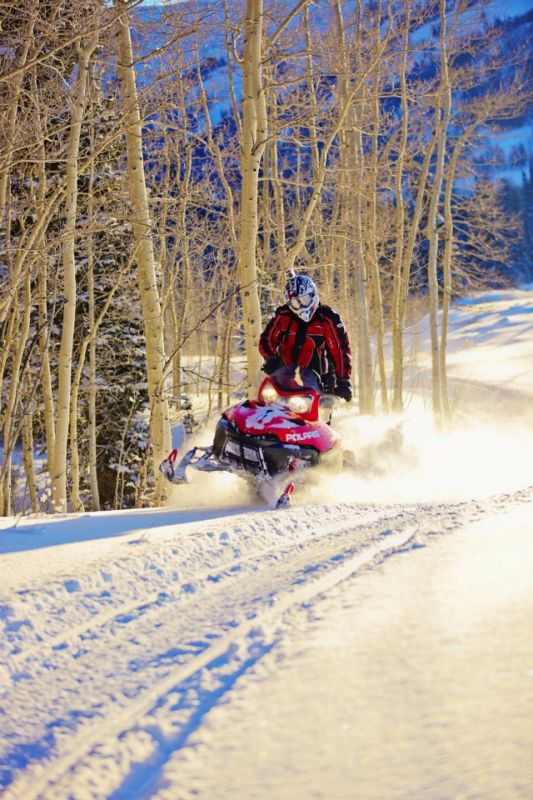 Backcountry Snowmobiling | Photo Gallery | 0 - Backcountry Snowmobile Tours View the beautiful backcountry mountains while experiencing the best snowmobiling Park City, Utah has to offer.