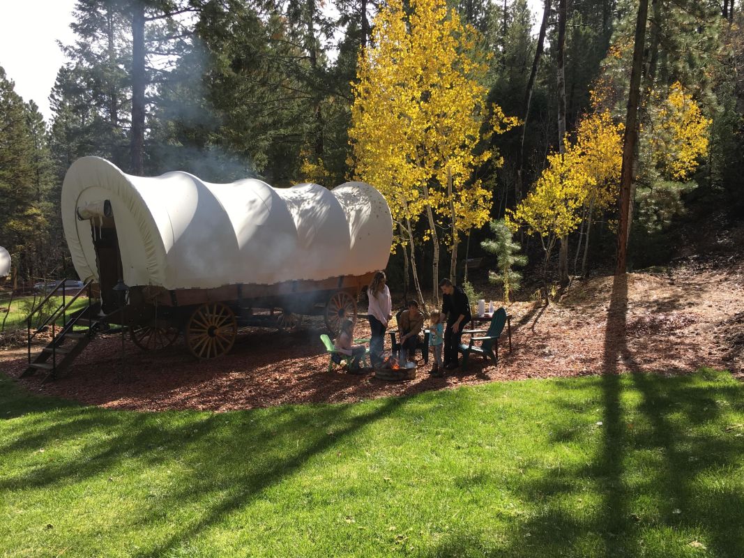 Whispering Pines Glamping | Photo Gallery | 3 - Excellent Location