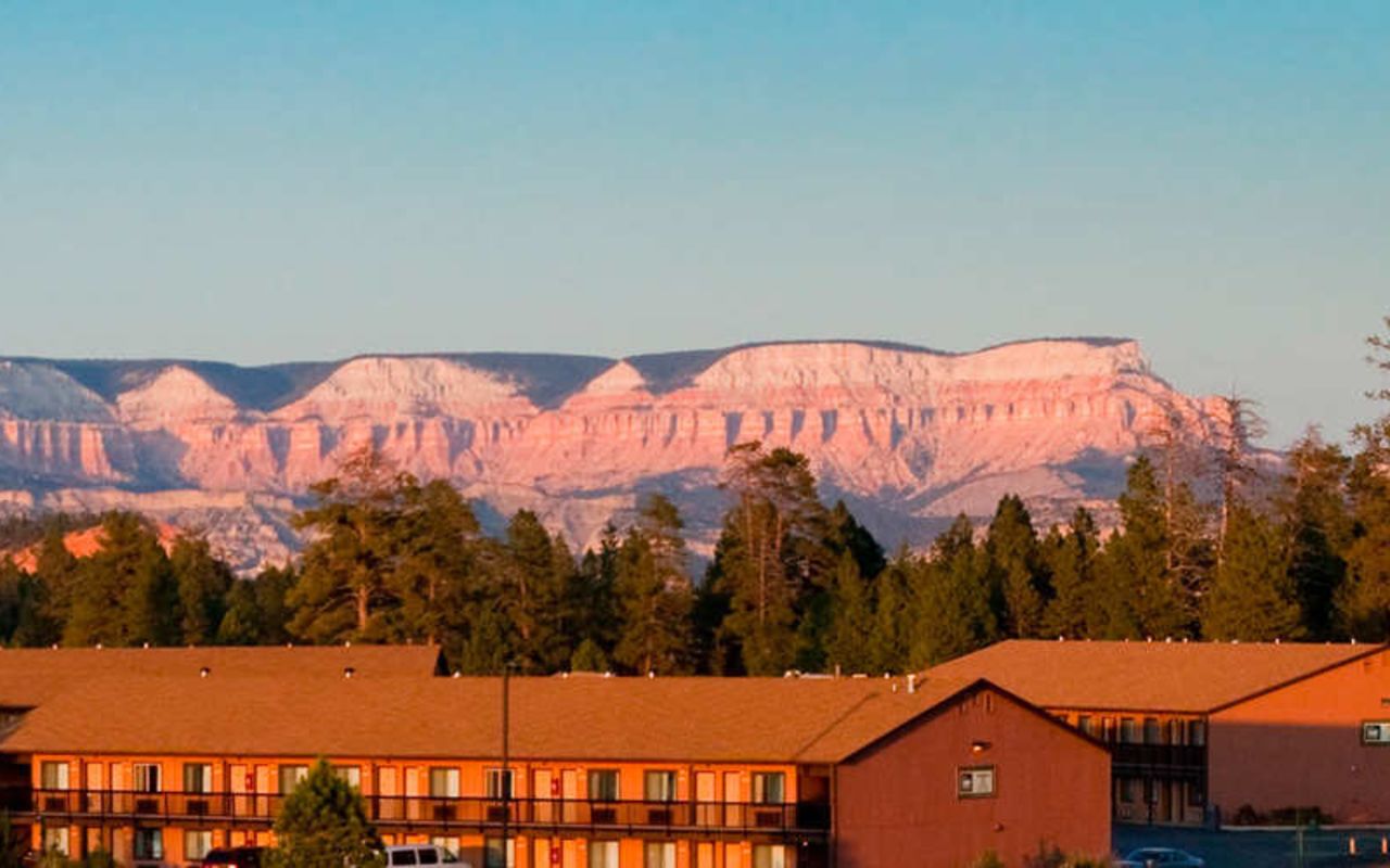 Bryce View Lodge | Photo Gallery | 1 - Bryce View Lodge