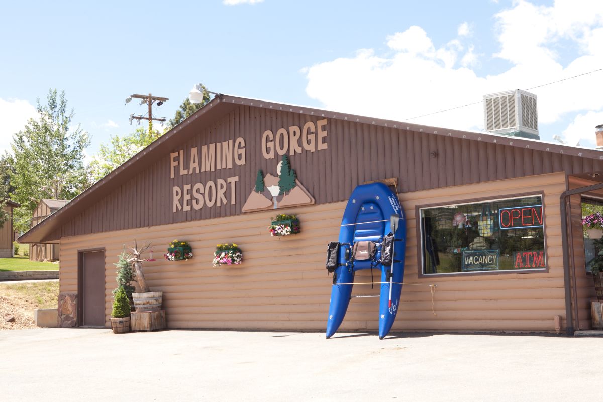 Flaming Gorge Resort | Photo Gallery | 0 - Flaming Gorge Resort Exterior