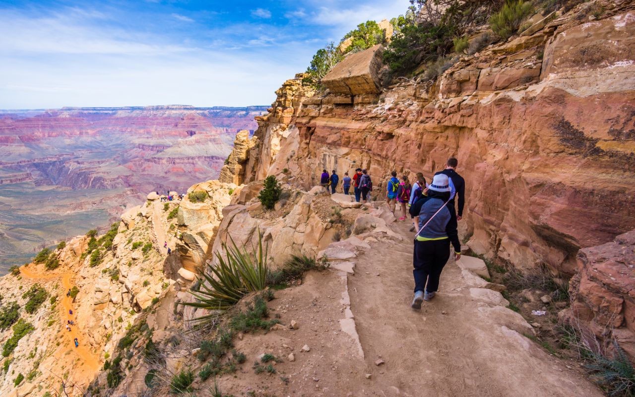 Hiking in the Grand Canyon | Photo Gallery | 0