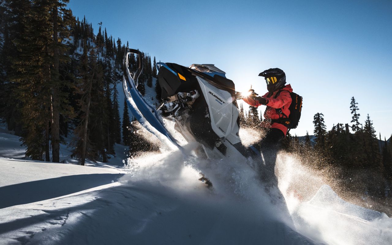 Enjoy the stunning scenery of Utah on a snowmobile!