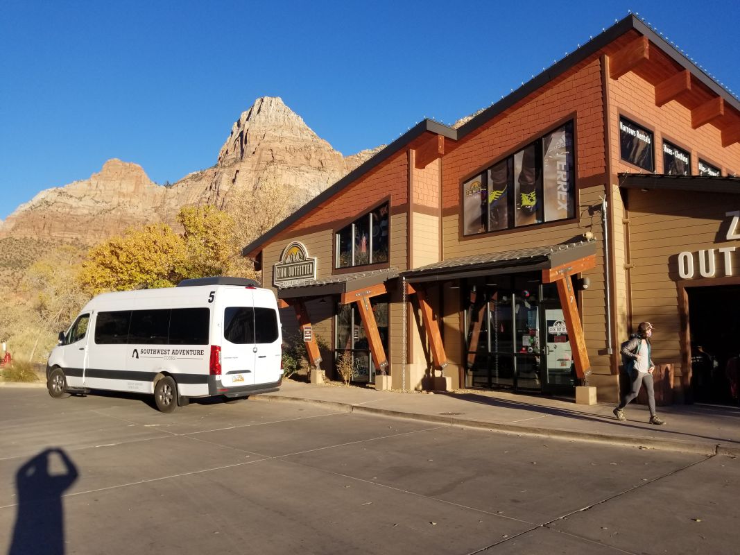 Red Rock Shuttle Service | Photo Gallery | 1 - Red Rock Shuttle & Tours Providing Shuttle and Tour services in and around Zion National park, Kolob Canyons, St. George, Cedar City, Bryce Canyon, Brianhead and more.