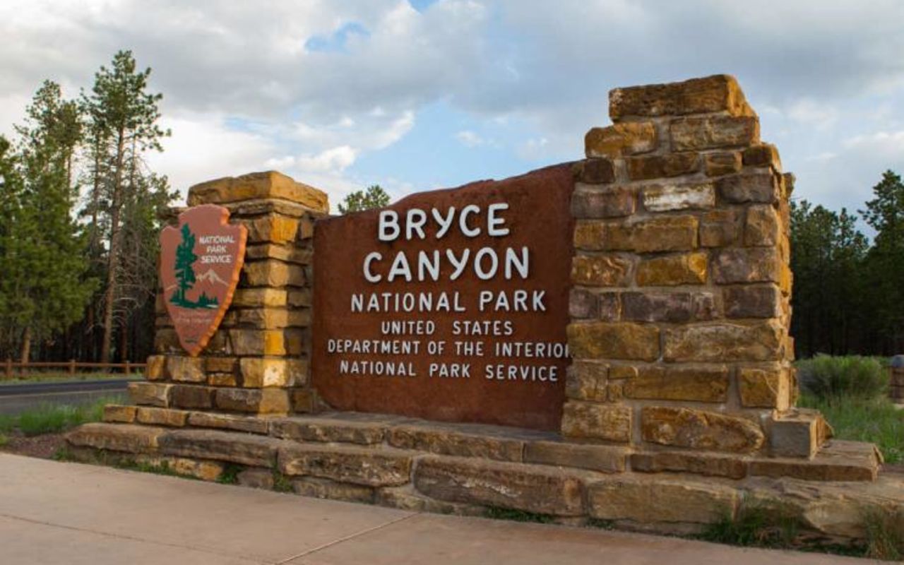 Bryce Canyon Visitor Center | Photo Gallery | 0 - Bryce Canyon National Park Visitor Center