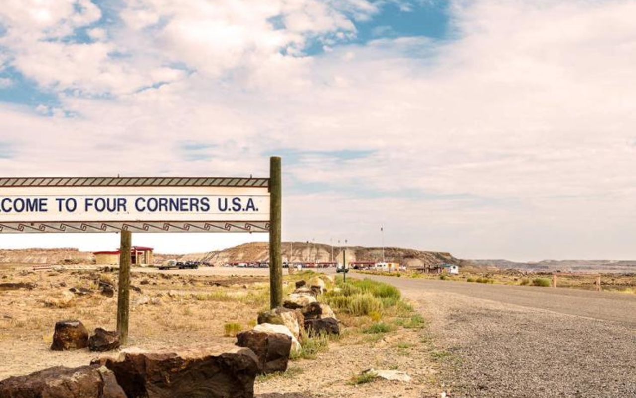 Four Corners | Photo Gallery | 1 - Welcome to Four Corners U.S.A. sign