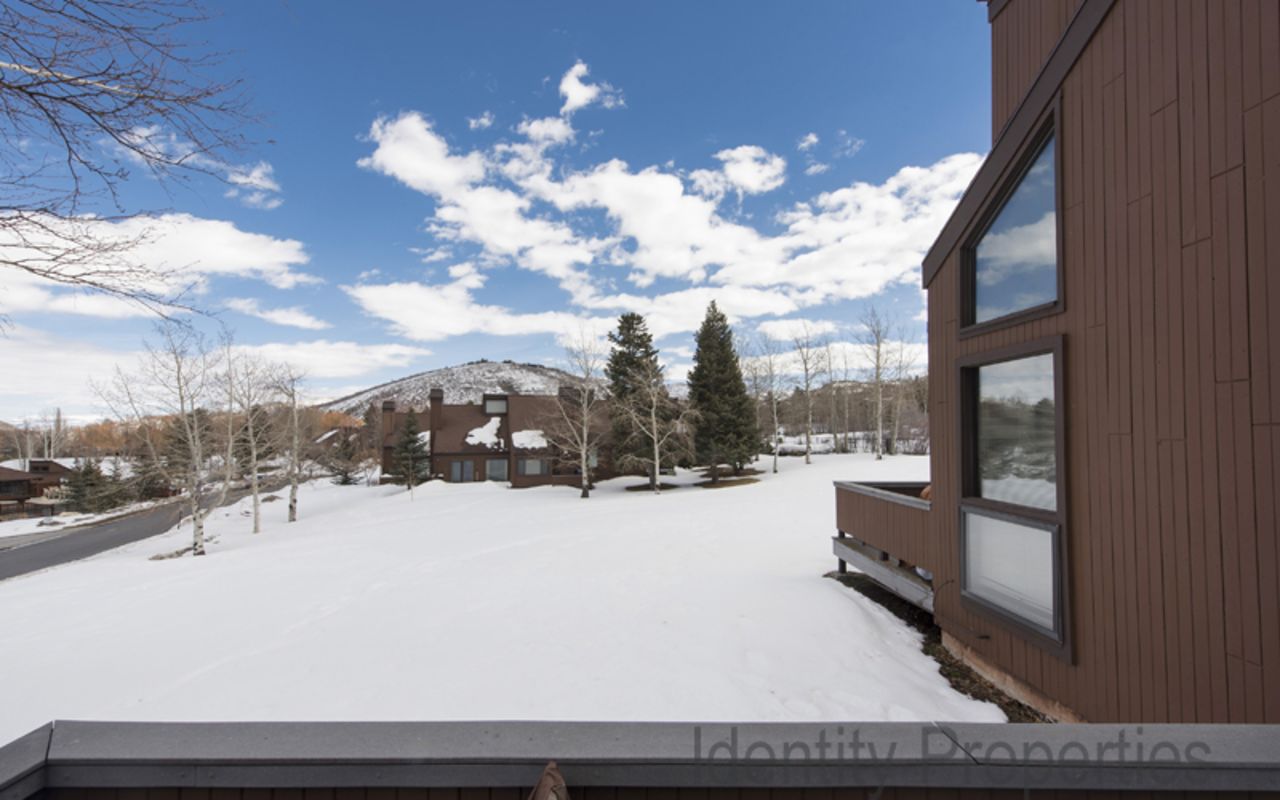Identity Properties - Park City Vacation Rentals | Photo Gallery | 1 - Stay any time of year. 