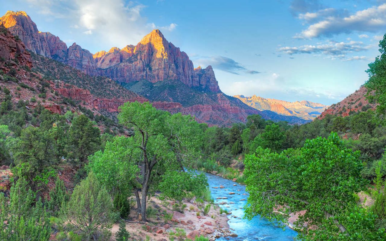 Places To See in Zion | Photo Gallery | 1 - View of the Watchman in Zion National Park Utah