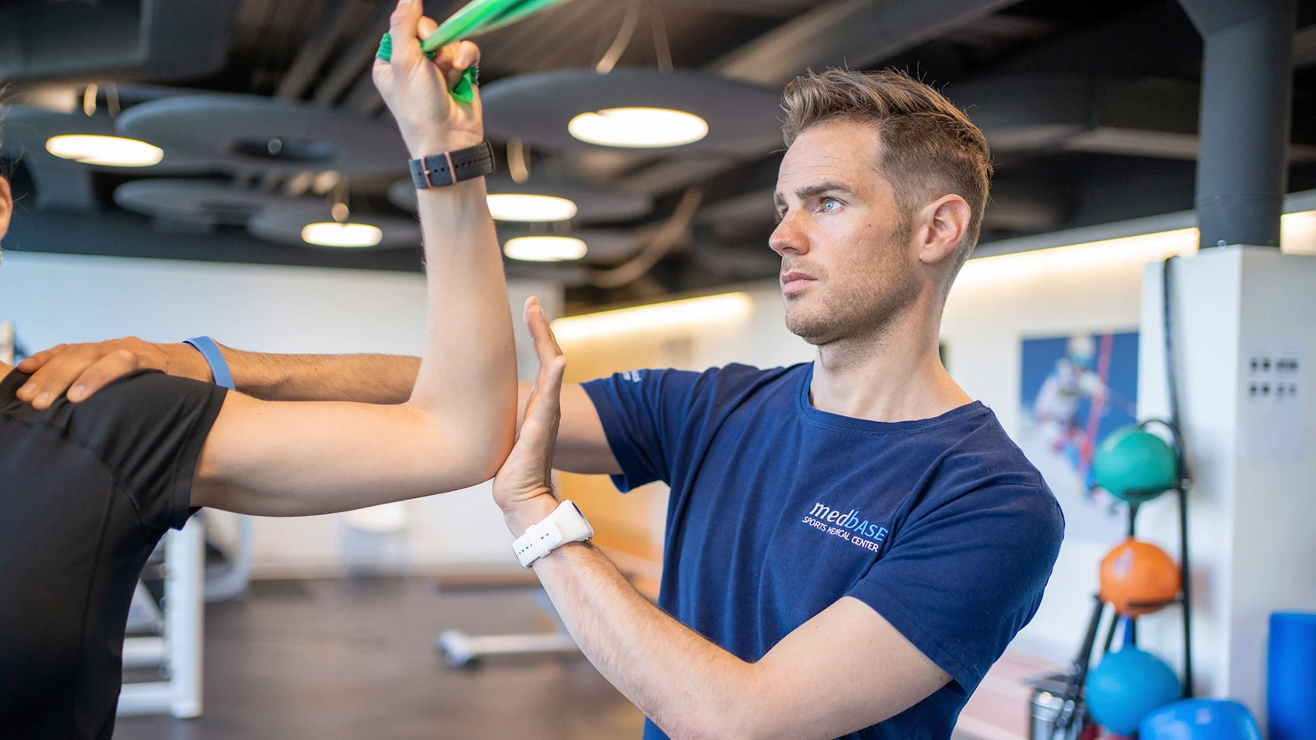 The Federation of Migros Cooperatives to assume full ownership of the Medbase Group Medbase