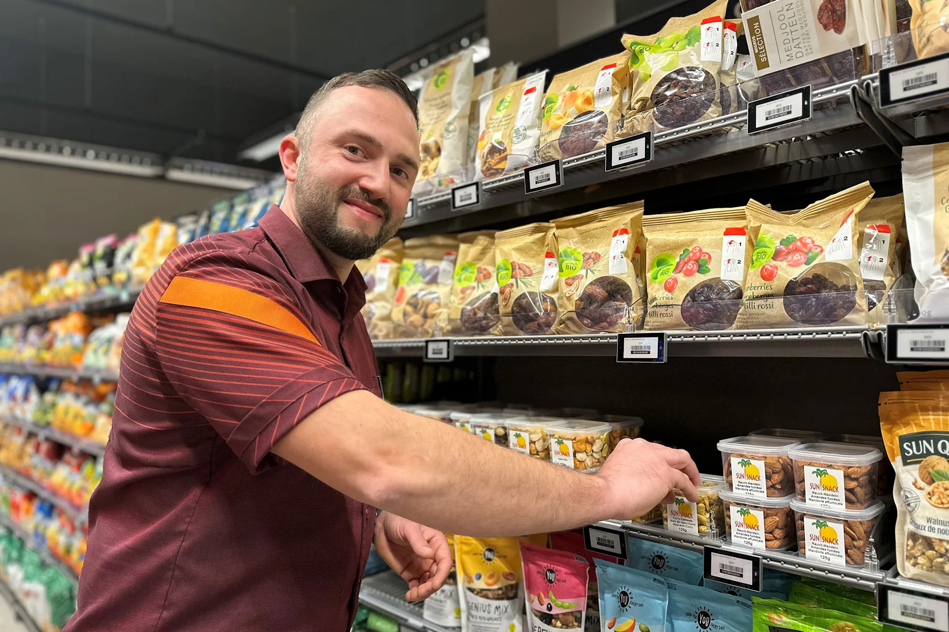 Filialleiter Dogan Karaca eröffnet mit der Migros Arnegg zum ersten Mal einen neuen Standort.